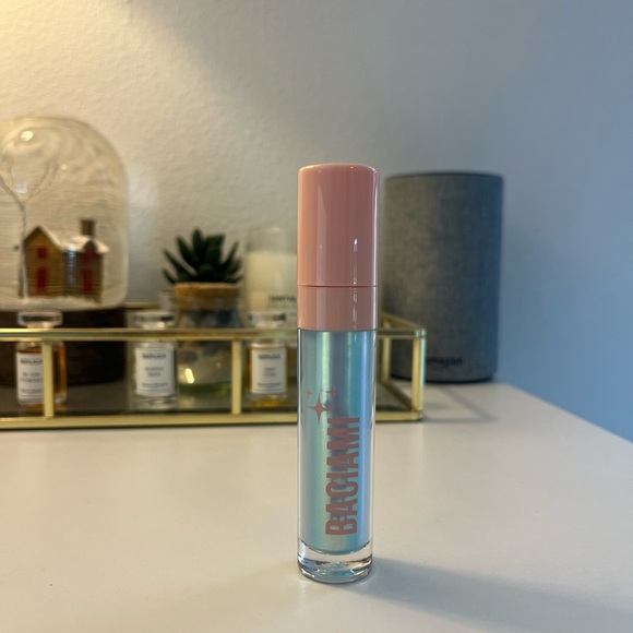 Baciami Lips Lipgloss in “Under the Sea” - Picture 1 of 1